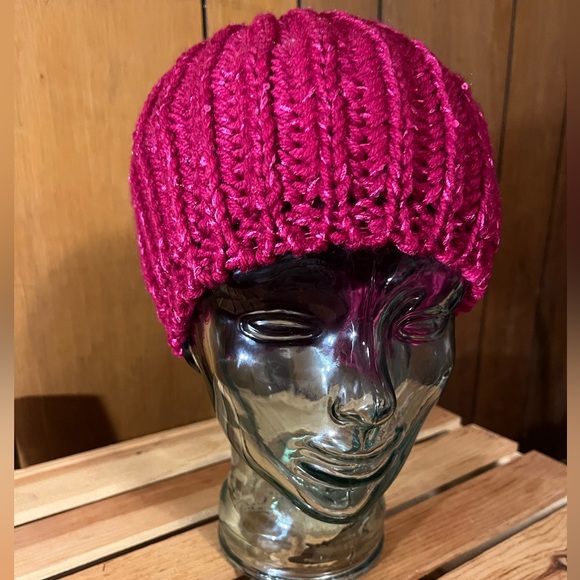 Pink Violet Cable-Knit Tam - Picture 6 of 14